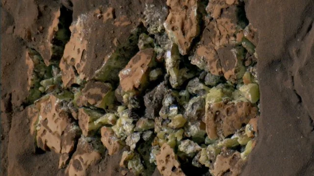 Pure sulfur discovered on Mars, making Martian concrete possible