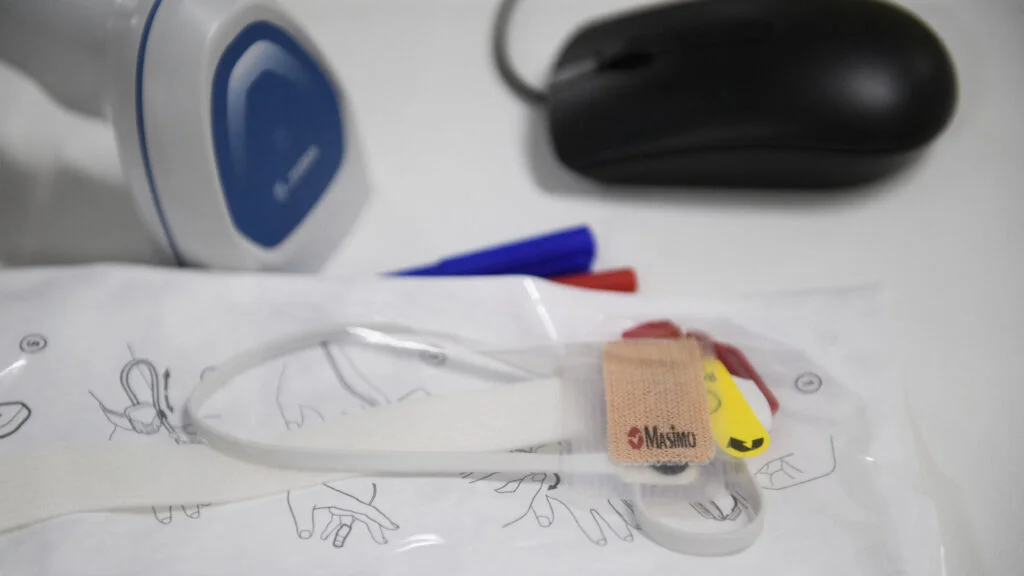 In this hospital, pulse oximeters went from overestimating to underestimating blood oxygen. Why?