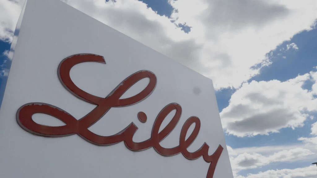 STAT+: Lilly’s Jaypirca approved as first-line CLL therapy
