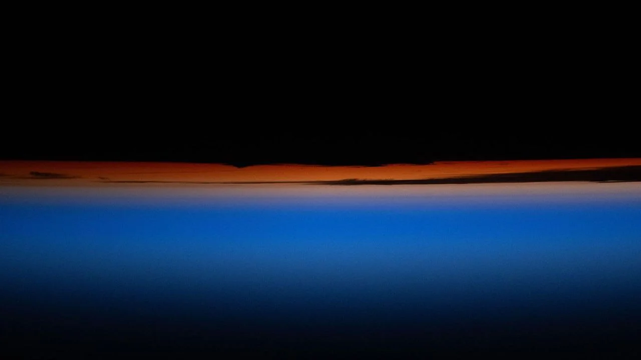 A Stunning Sunset Captured from Space | Space Photo of the Day, May 25, 2026